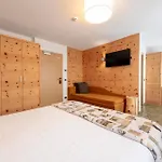 Hotel Col Di Lana