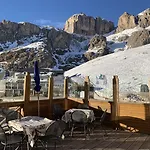 Hotel Col Di Lana Canazei