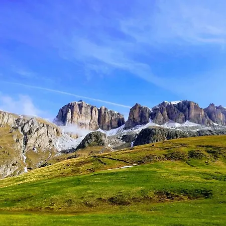 Col Di Lana 2* Canazei