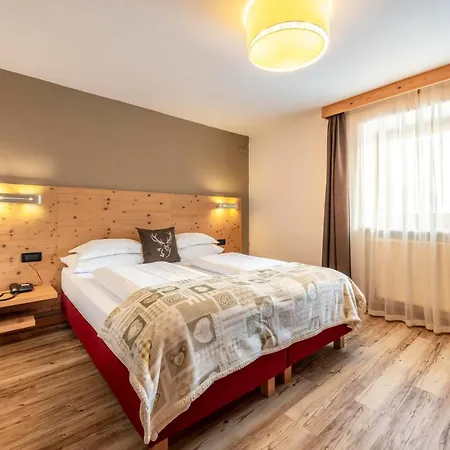 Col Di Lana 2* Canazei