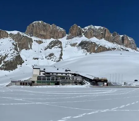 Col Di Lana Szálloda Canazei