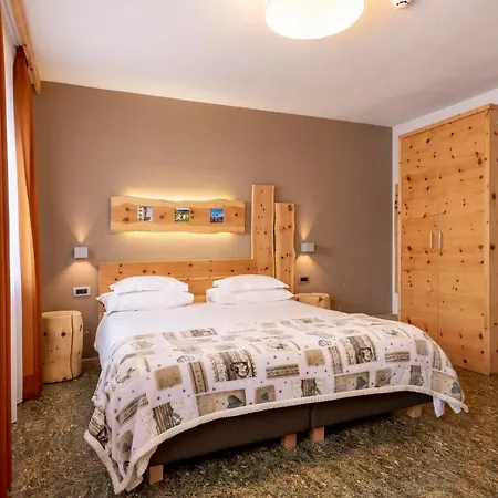 Col Di Lana Hotel Canazei