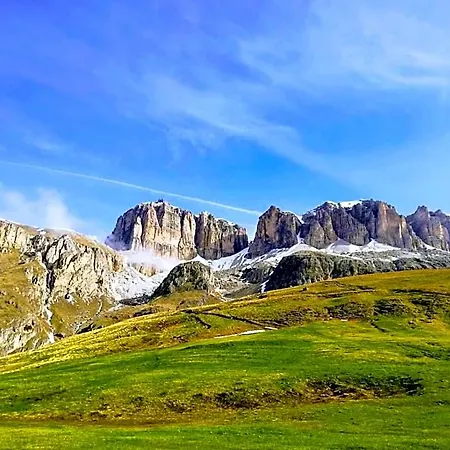 Hotel Col Di Lana