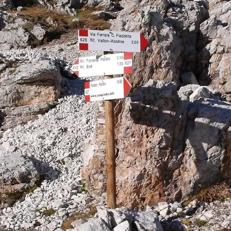 Col Di Lana 2* Canazei