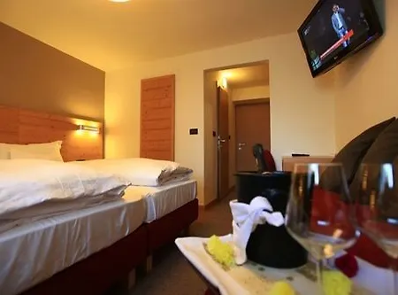Otel Col Di Lana