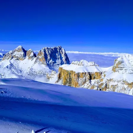 Col Di Lana Ξενοδοχείο 2*