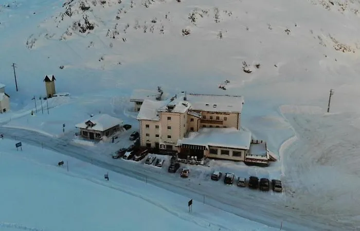 Szálloda Col Di Lana Canazei