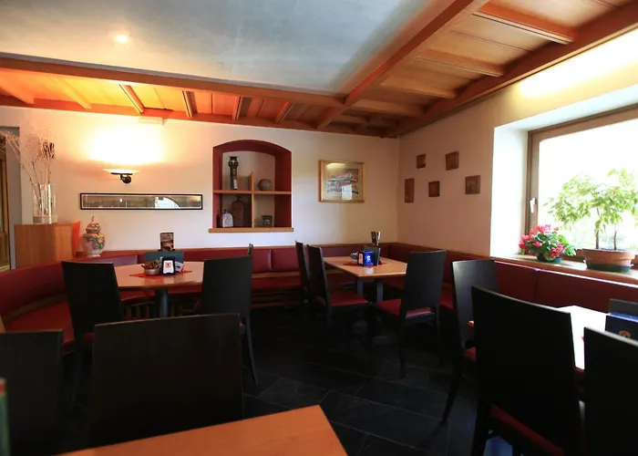 Col Di Lana Hotel 2*