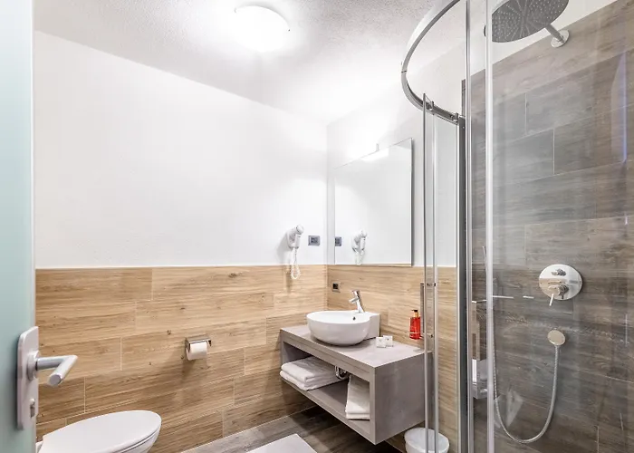 Col Di Lana 2* Canazei