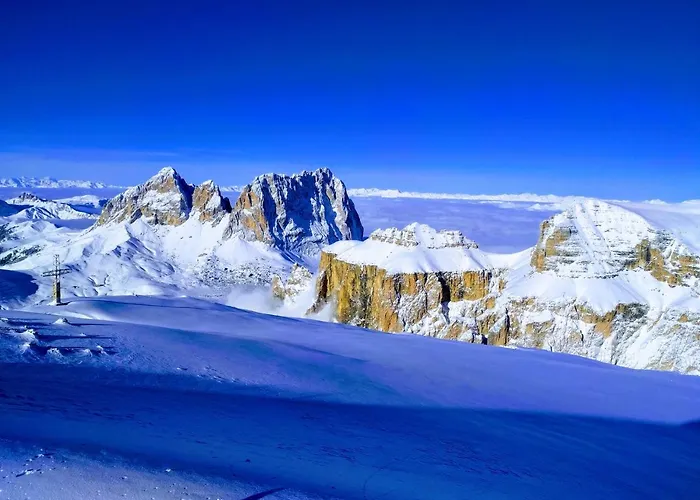 Col Di Lana Szálloda 2*